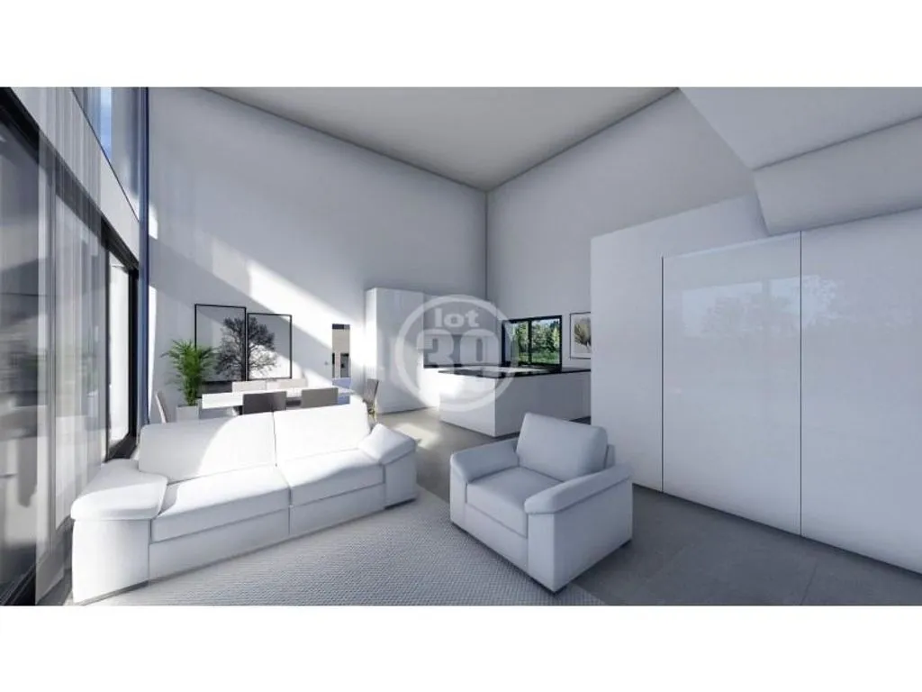 Development Land with Approved Project in Areeiro