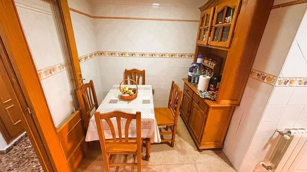 Söögituba - Apartment with Terrace in Av Valencia, Castellón