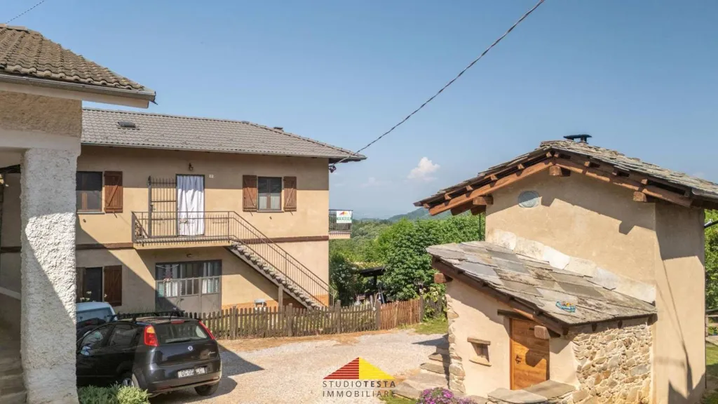 Välivaade - Rustic Property with Mountain View in Venasca