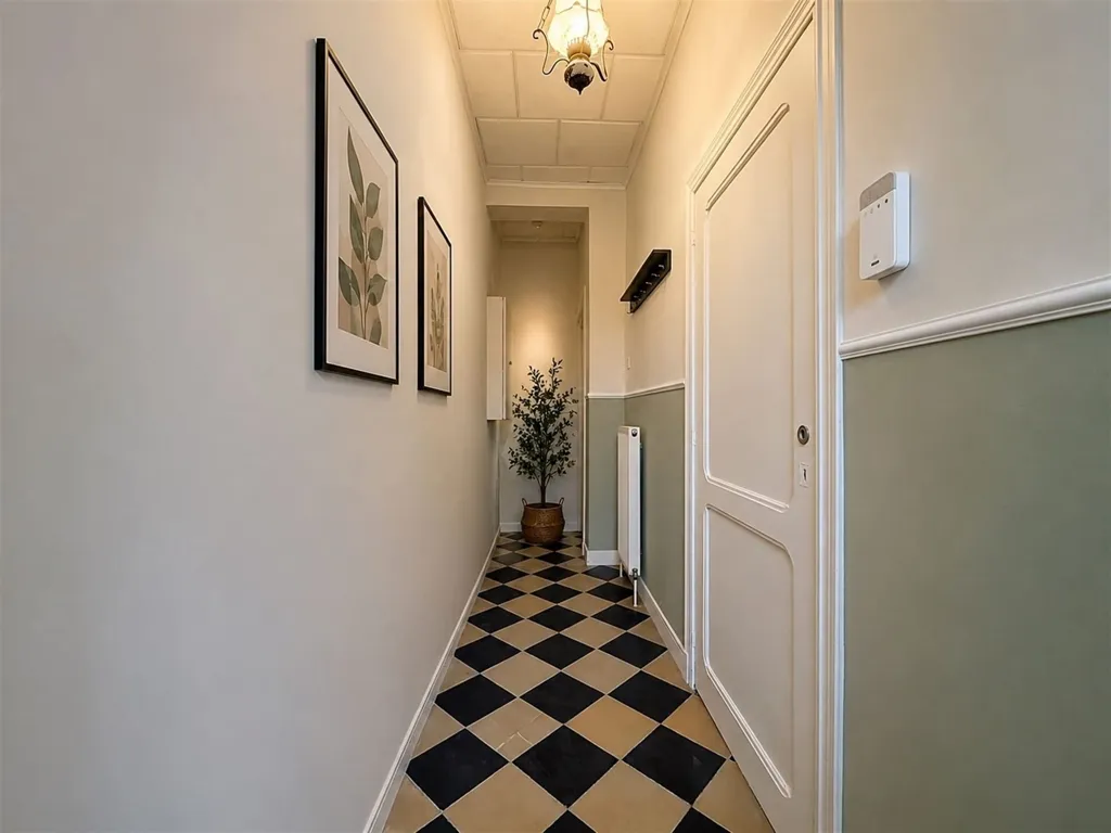 Entrée - Maison 3 Façades avec Jardin et Terrasse à Roufosse