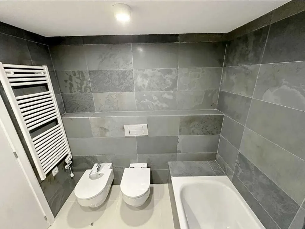Vannitoad - New Duplex with Terrace in Playa den Bossa