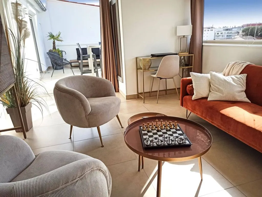 Elutuba - Luxury Flat with Terrace in Cannes