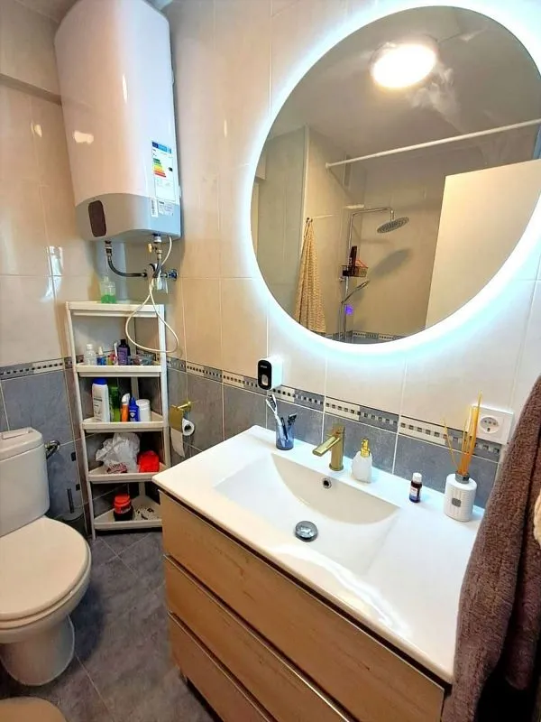 Vannitoad - 1-Bed Apartment with Pool in Benalmádena