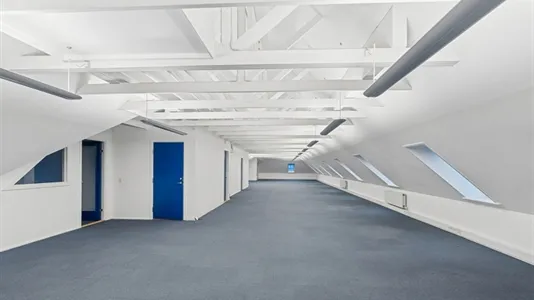 Bureau - Office with Warehouse in Brøndby