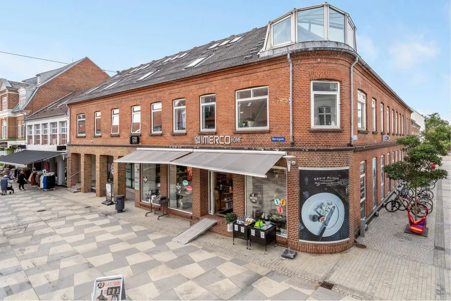 Välivaade - Corner Shop with Staircase Lease in Copenhagen