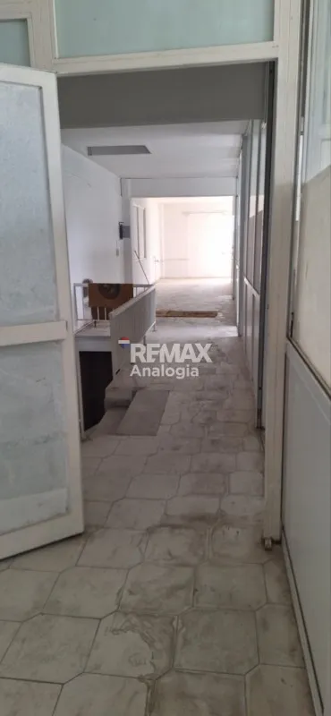 Entrée - Office Space with Independent Access in Kalochori