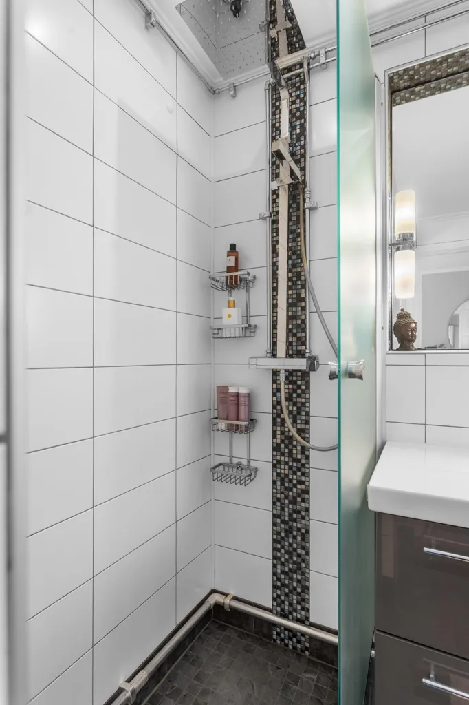 Vannitoad - Apartment with Balcony in Sollentuna