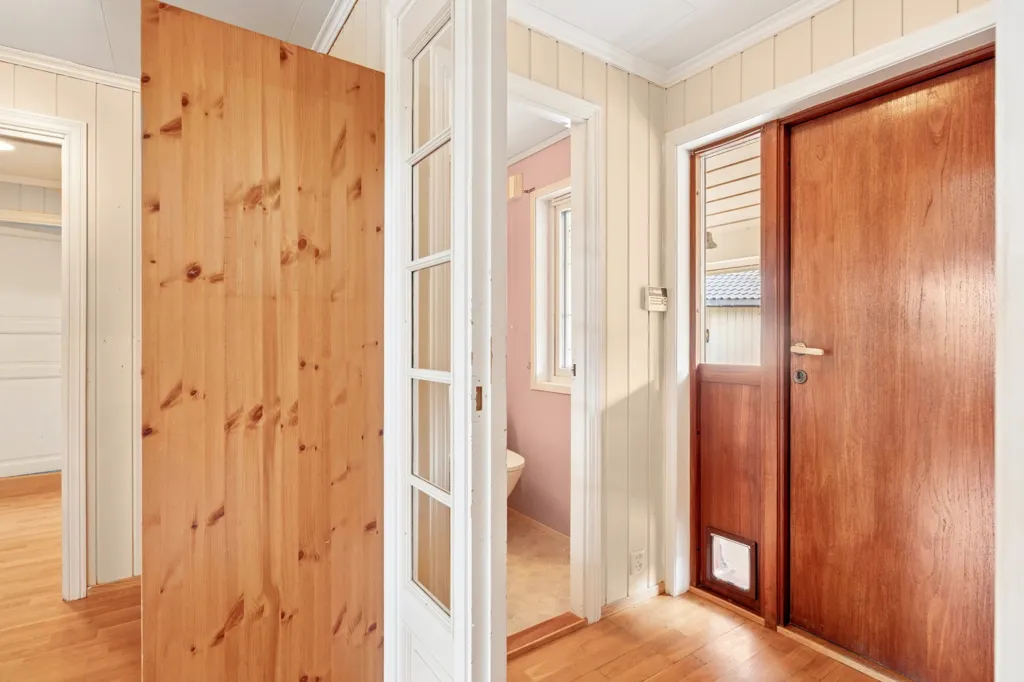 Entrée - Detached House with Double Garage in Stavadalen