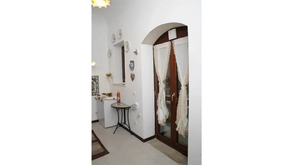 Esik - Rustic Apartment with Central Location in Siracusa