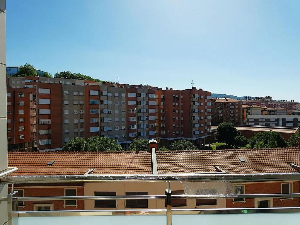 Balcon - Apartment with Balcony in Arrontegi Centre