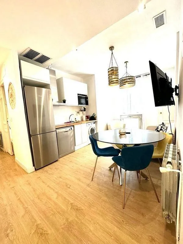 Séjour - Furnished Apartment with West View in Madrid