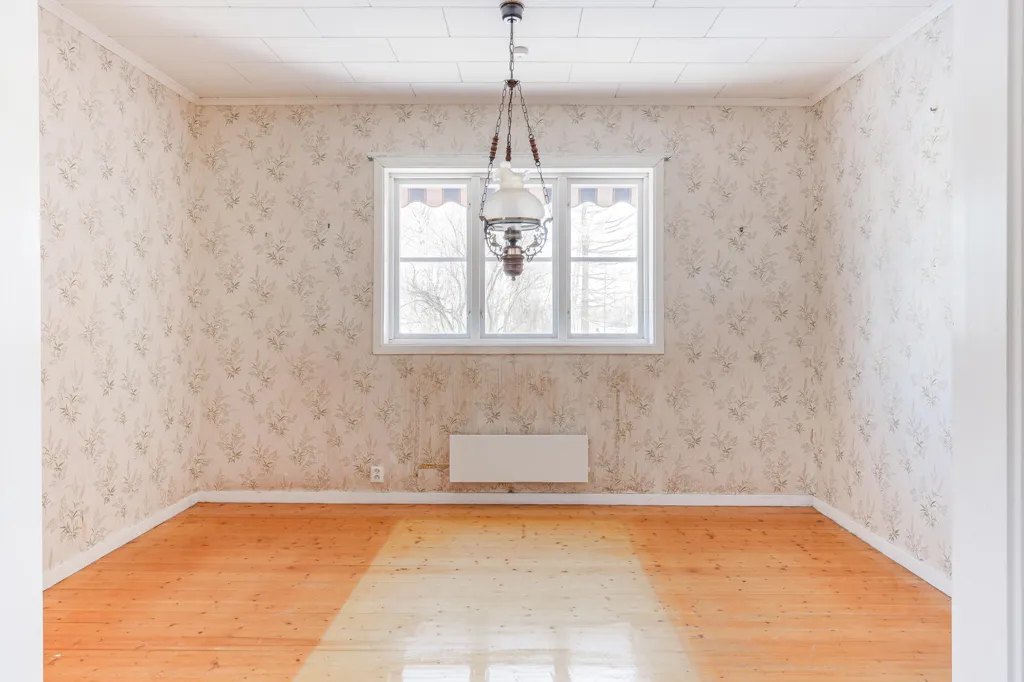 other_room