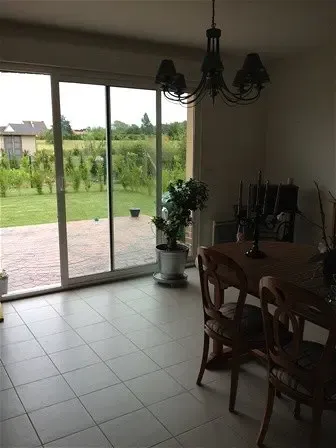 Maison 5 pièces à Salperwick