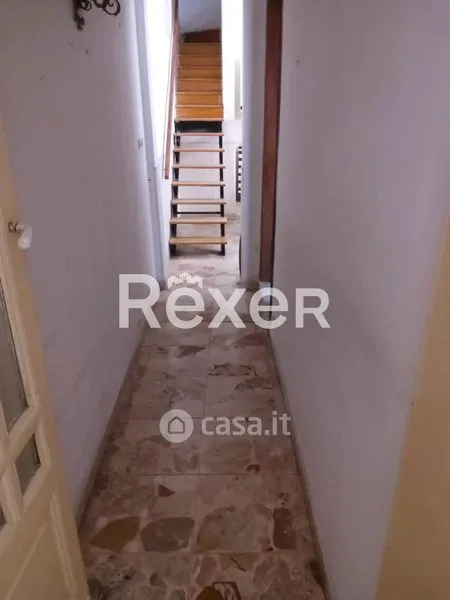 Toad - Historic House with High Ceilings in Paternò
