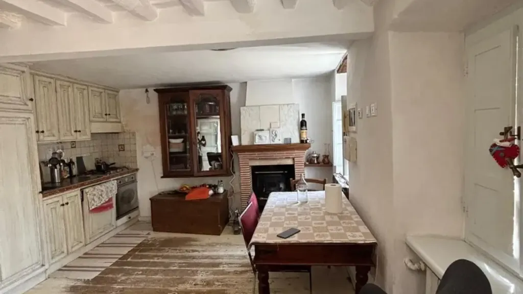 Cuisine - Tuscan Terratetto with Private Courtyard in Camaiore