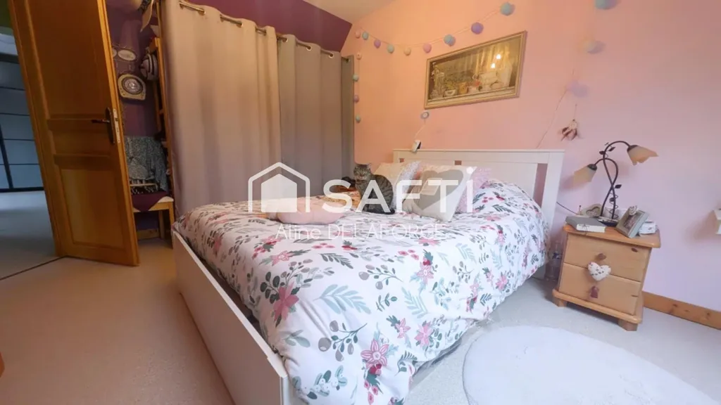Chambres - Maison de Rapport avec 3 Logements à Sus-Saint-Léger