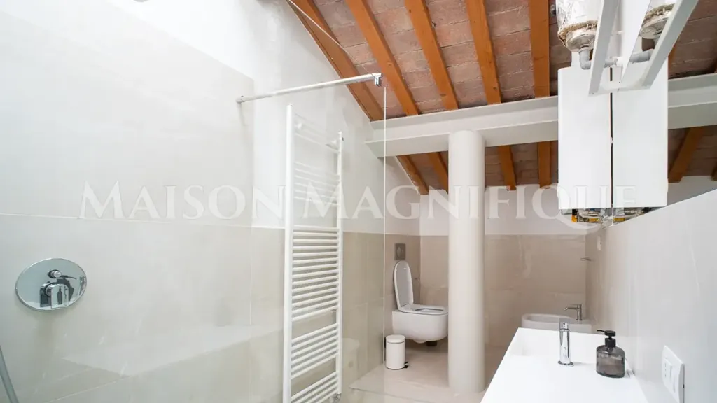Vannitoad - Renovated Flat with Courtyard in Ferrara