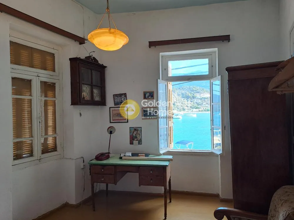 10-toaline maja asukohas GR