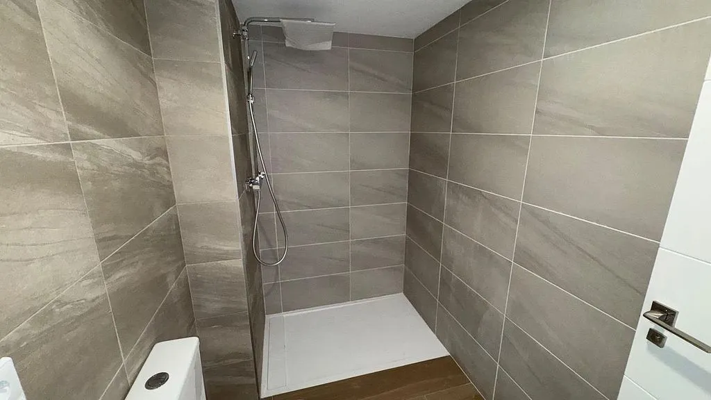 Salles de bain - Modern Flat with Terrace in Pineda de Mar Centre