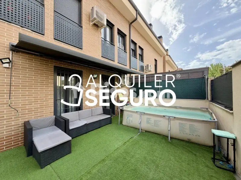 Terrasse - Spacious Flat with Terrace in Torrejón de la Calzada