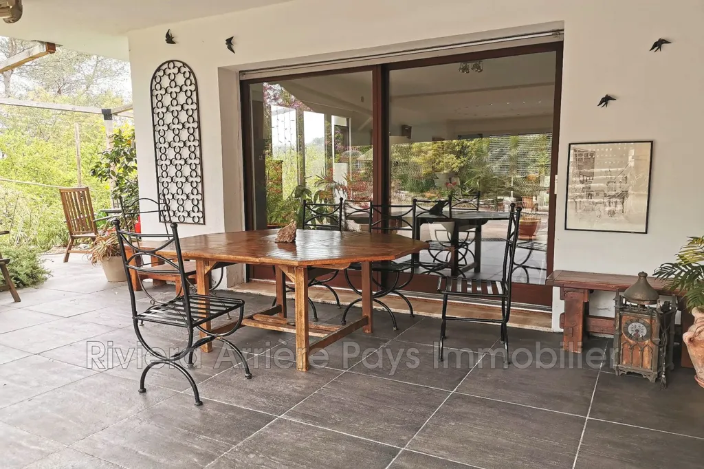 Terrasse - Maison Atypique Californienne avec Piscine à Vence