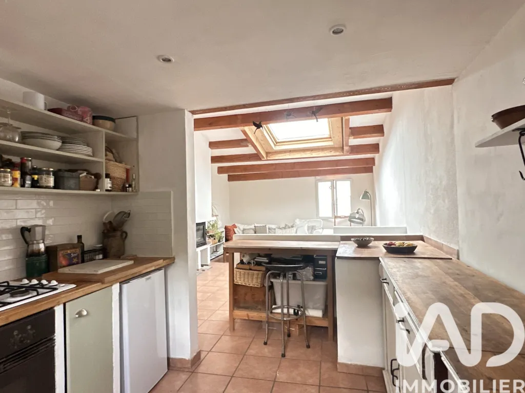 Cuisine - Maison de Village avec Jardin et Vue Montagne à Eoulx