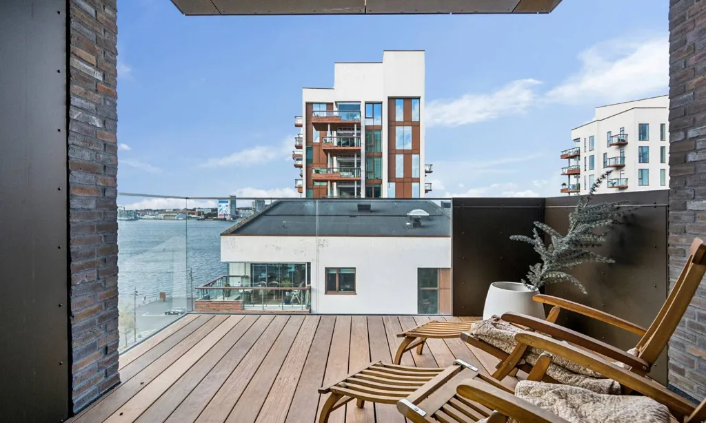 Terrasse - Apartment with Limfjord View in Aalborg