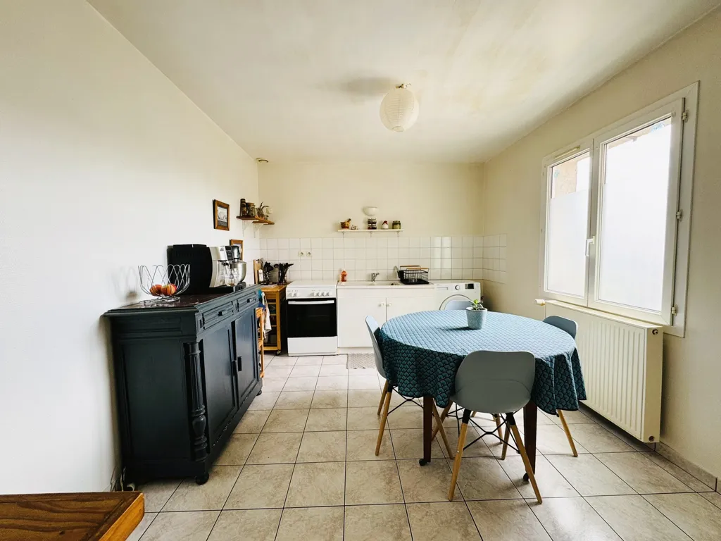 Sala da pranzo - T3 Apartment with Garage in Cissé