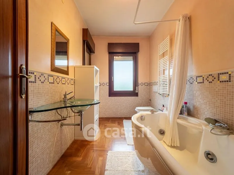 Vannitoad - Elegant Villa with Private Garden in Selargius