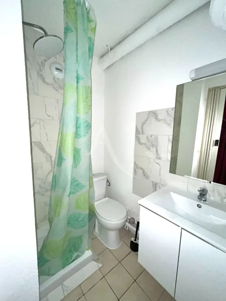 Salles de bain - Studio Rénové à Metz Centre