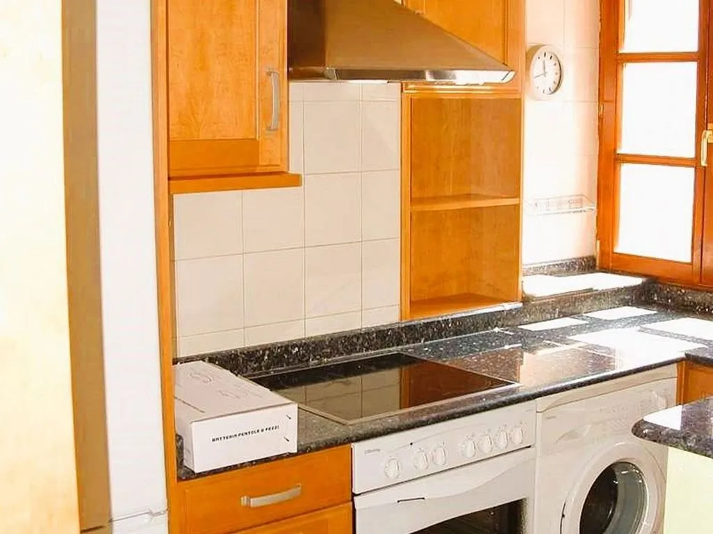 Cuisine - Apartment with Balcony and Terrace in Logroño Centre