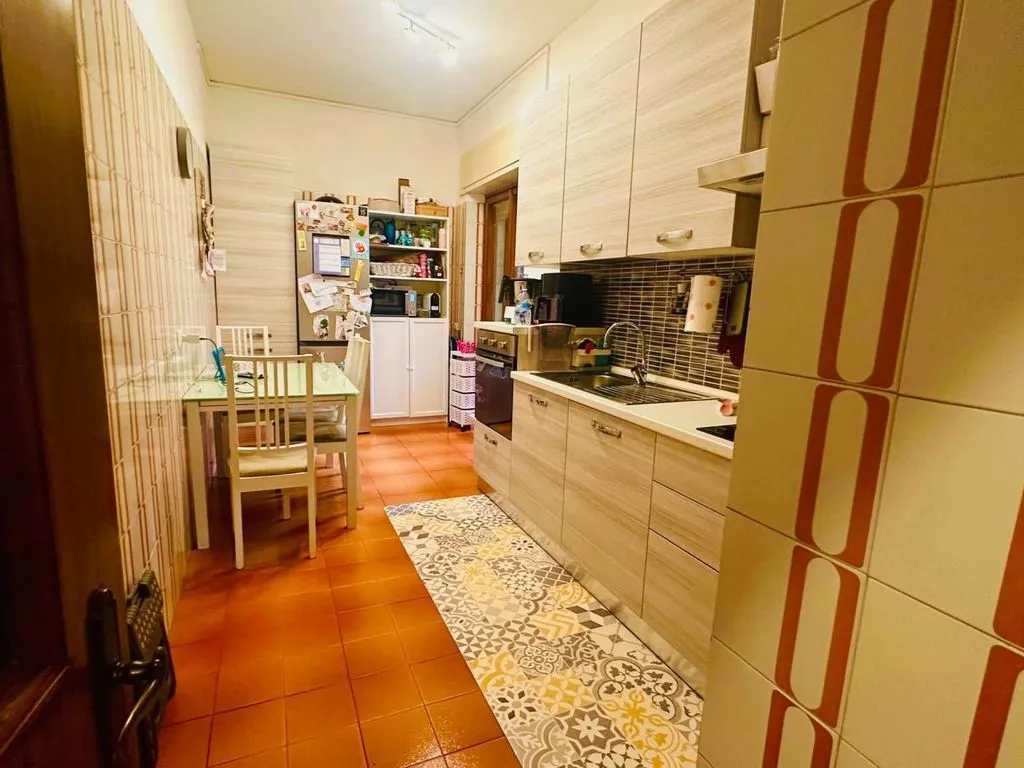 Cuisine - Luxury Apartment with Park View in Rome