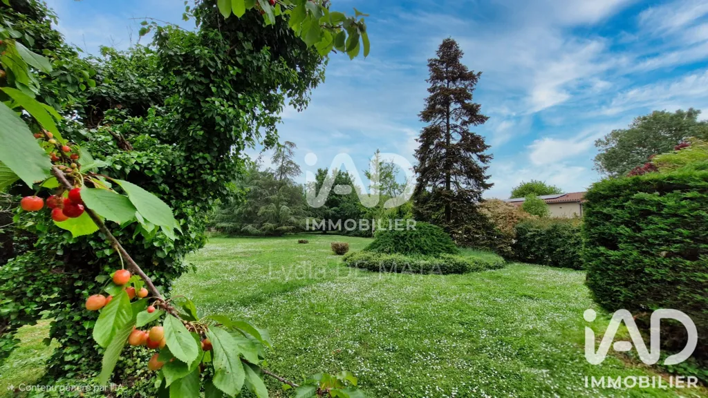 Giardino - 1960s House with Garden in Grenade