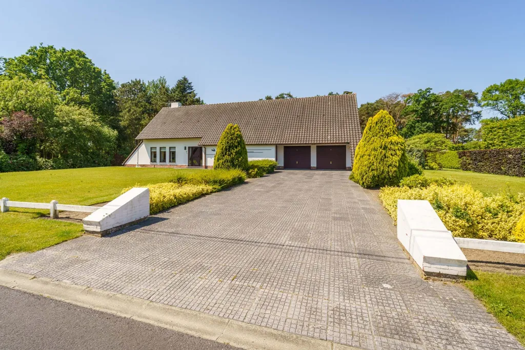 Esterno - House with Large Garden in Tremelo