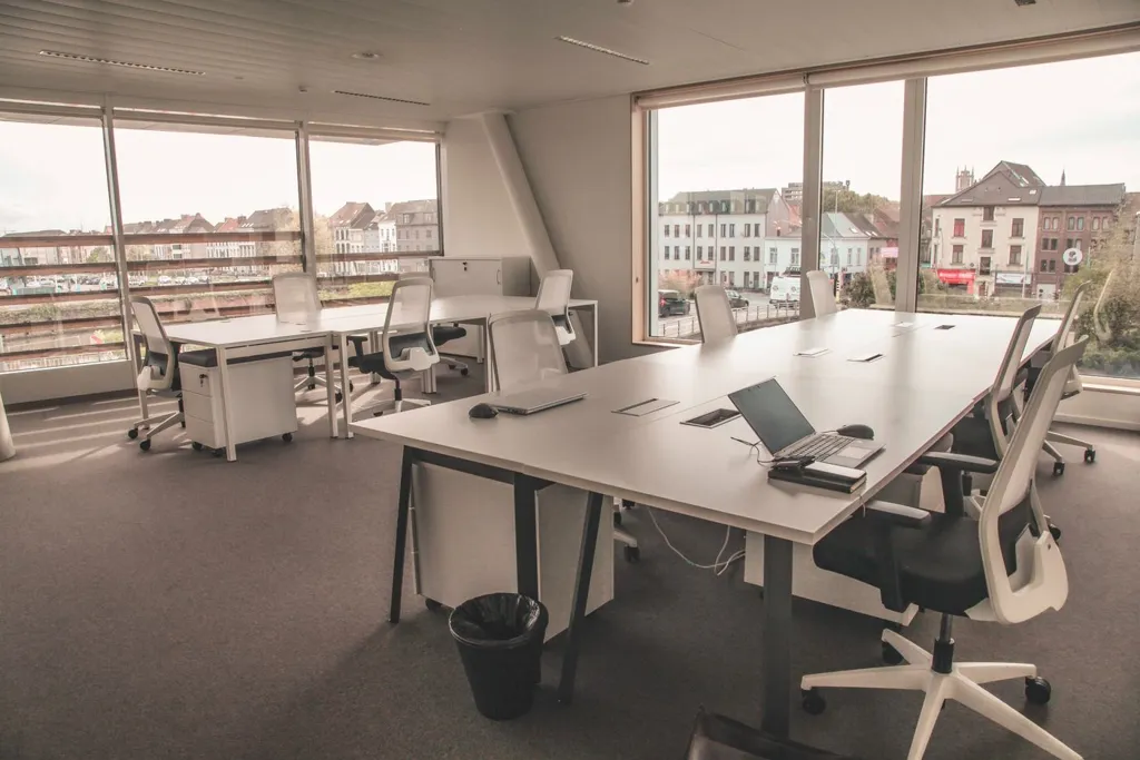 Kabinet - Office with Full Service in Gent
