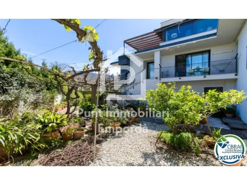 Extérieur - Spacious Villa with South Orientation in Llançà