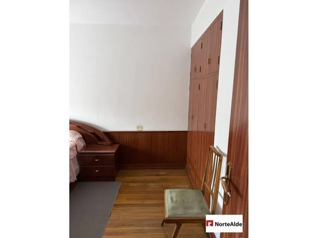 Chambres - Apartment with Balcony and Terrace in Arrontegi Centre