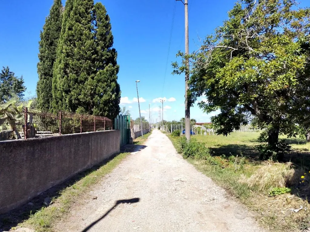 Jardin - Buildable Plot with Potential in San Felice a Cancello