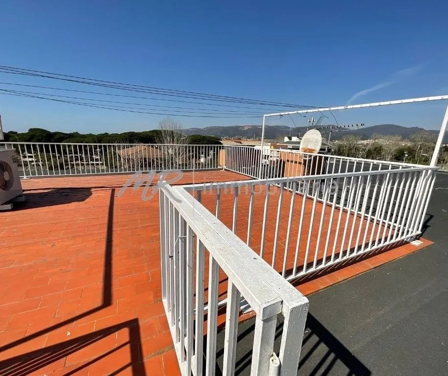 Terrasse - Luxury Penthouse with Pool in Gavà