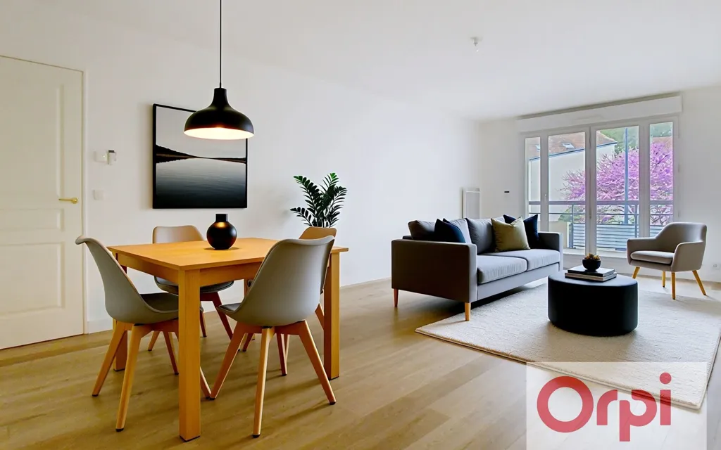 Salle à manger - Appartement Traversant avec Balcon à Issy-les-Moulineaux