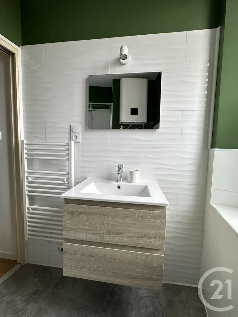 Salles de bain - Studio Meublé au Centre-ville d'Albi