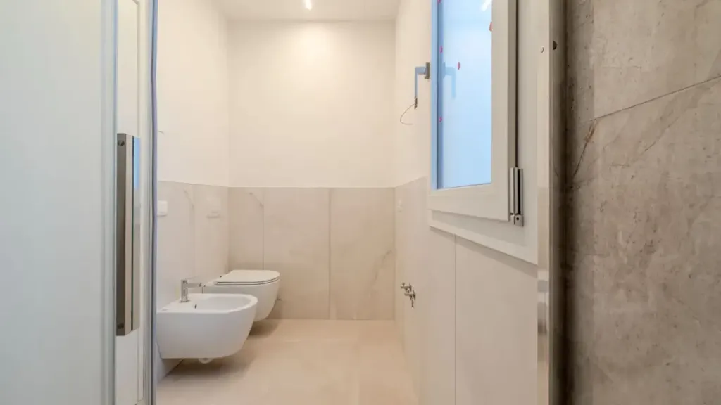 Vannitoad - Rear-Facing Apartment with Private Garden in Cervia