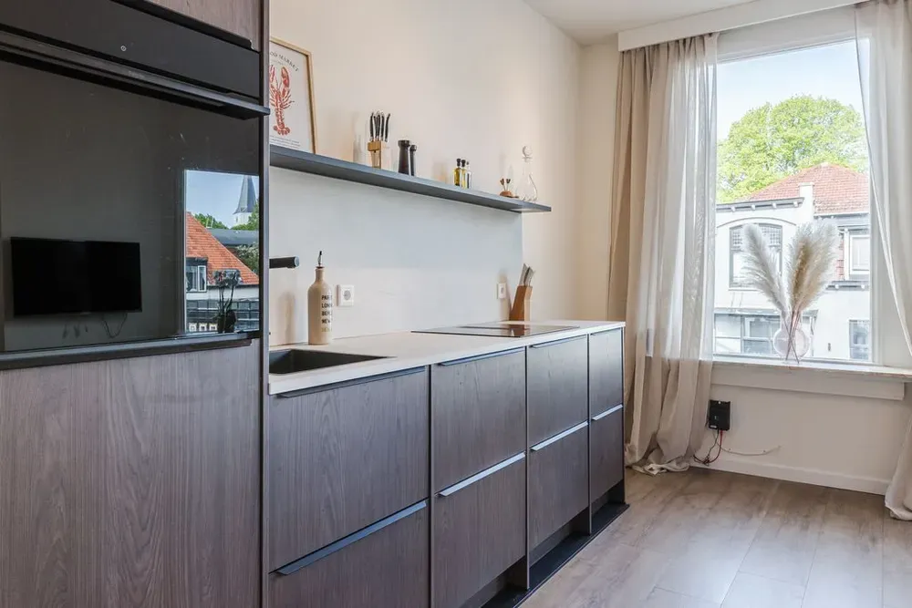 Cuisine - Maisonnette with Church View in Heiloo