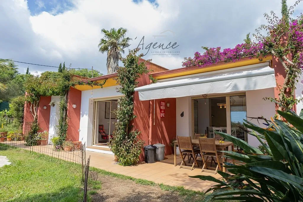 Terrazza - Chalet with Pool and Sea View in Calonge