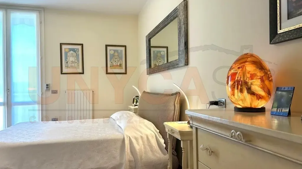 Bedrooms - Villa with Private Park in Padova