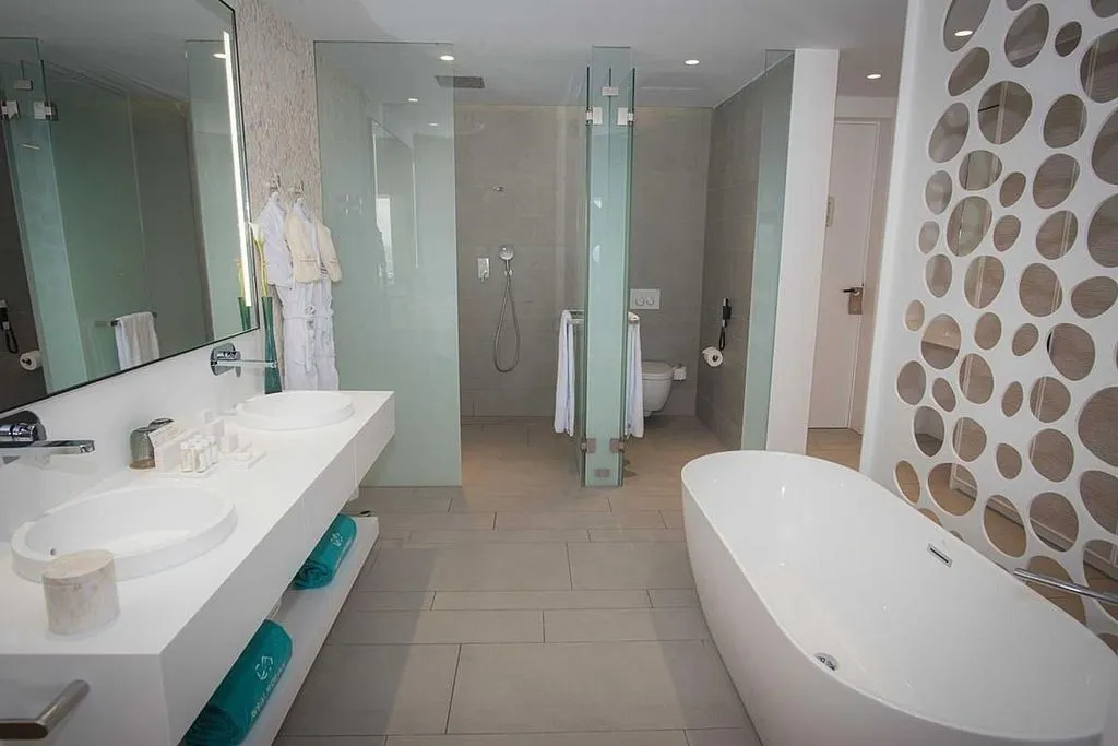 Bagni - Two Junior Suites with Pools in La Caleta