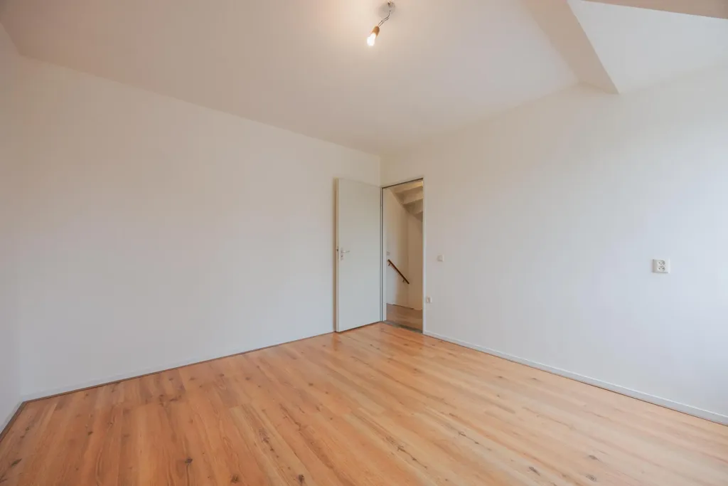 other_room