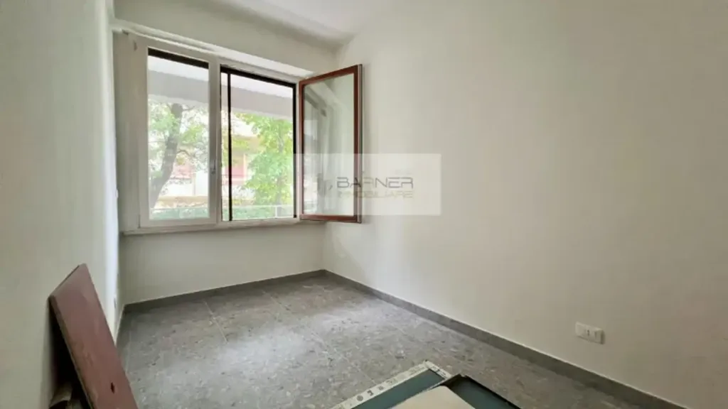 other_room