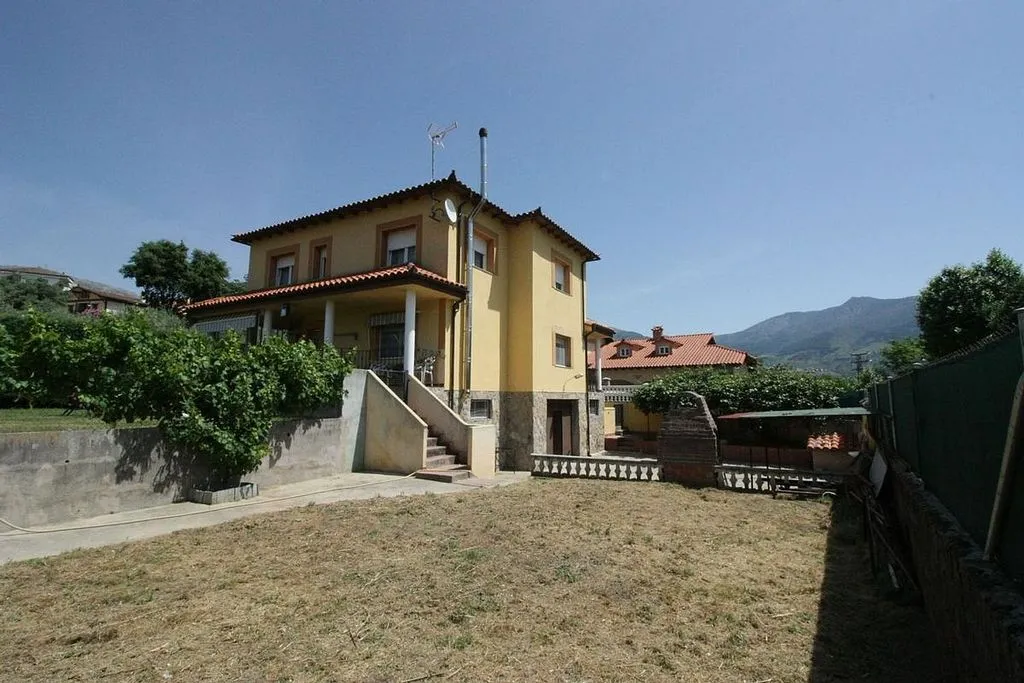 Välivaade - Chalet with Terrace in Mombeltrán