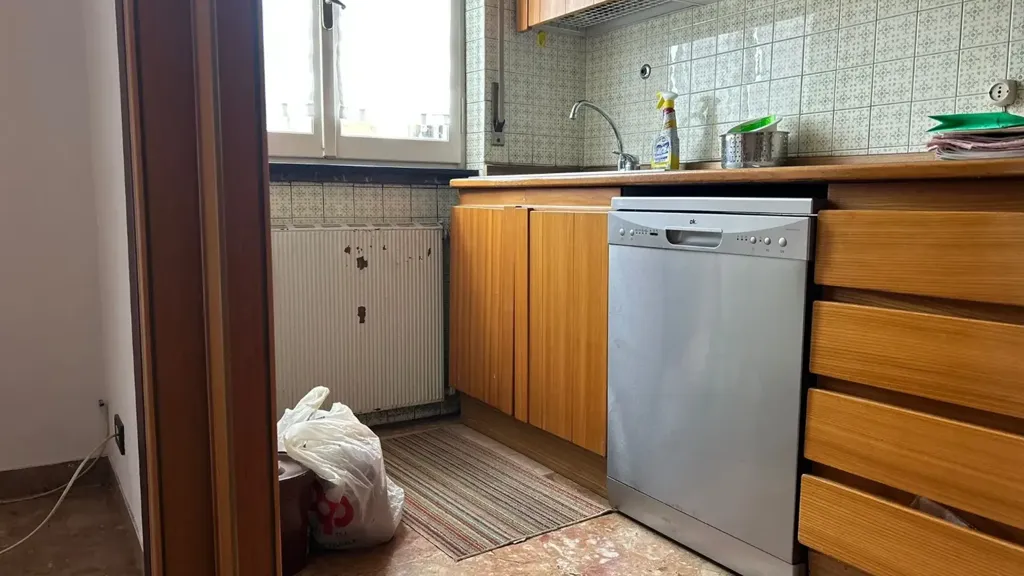 Cuisine - Apartment with Terrace in Piacenza